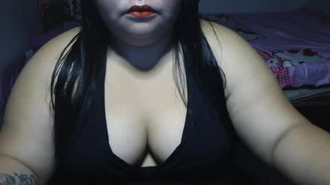 Snapshot of prettycarla_ chatting on 04.26.26 prettycarla online show from 04.26.26