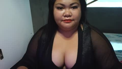 Snapshot of prettycarla_ chatting on 05.28.26 prettycarla online show from 05.28.26