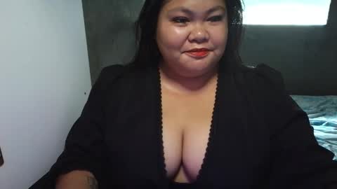 Snapshot of prettycarla_ chatting on 06.02.26 prettycarla online show from 06.02.26