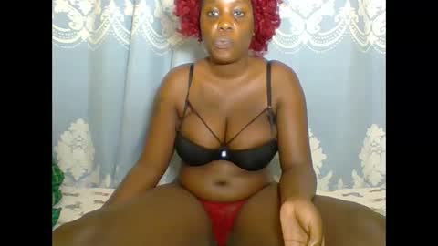 Snapshot of prettydarkskin002 chatting on 05.18.26 SHANIA online show from 05.18.26