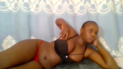 Snapshot of prettydarkskin002 chatting on 05.21.26 SHANIA online show from 05.21.26
