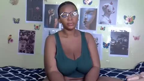 prettydey1 online show from 03.29.26