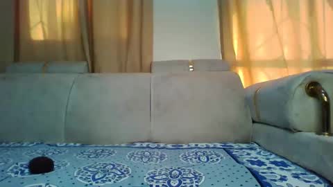 Snapshot of prettydulce chatting on 10.03.25 prettydulce online show from 10.03.25