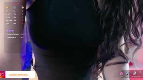 Snapshot of prettyemma_ chatting on 03.29.26 Emma online show from 03.29.26