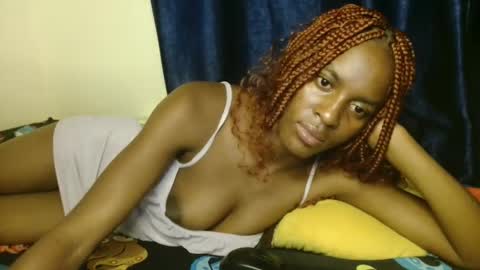 Snapshot of prettygoddess1 chatting on 05.06.26 Mary online show from 05.06.26