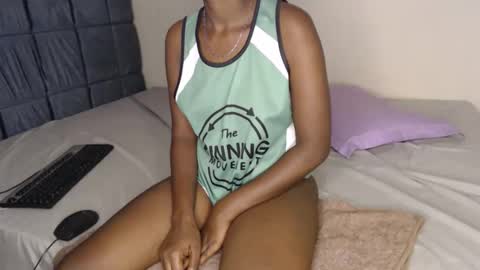 Snapshot of prettygree chatting on 02.27.26 prettygree online show from 02.27.26