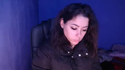 prettyjulliette online show from 12.31.24