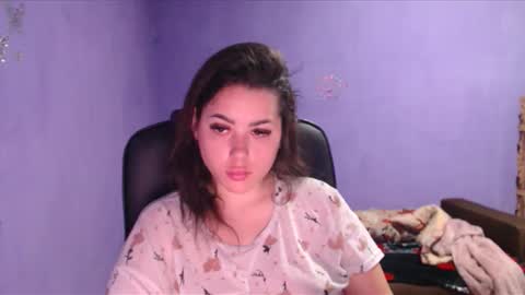 prettyjulliette online show from 01.02.25