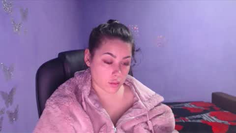 prettyjulliette online show from 01.07.25