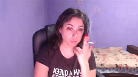 prettyjulliette online show from 01.27.25