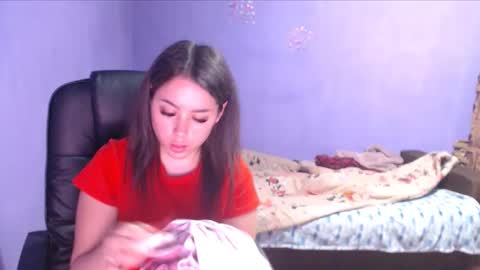 prettyjulliette online show from 01.31.25