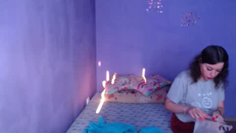 prettyjulliette online show from 02.20.25