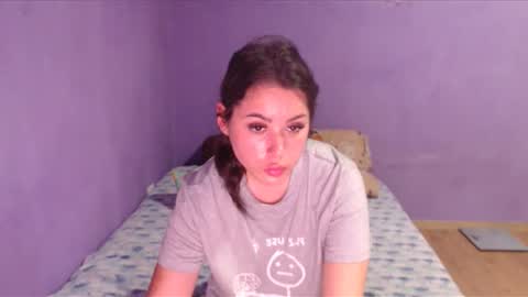 prettyjulliette online show from 03.06.25