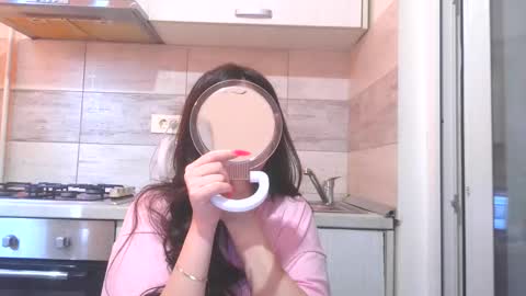 Snapshot of prettyjulliette chatting on 04.28.26 prettyjulliette online show from 04.28.26