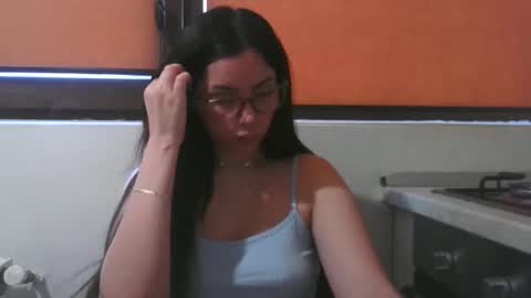 Snapshot of prettyjulliette chatting on 05.14.26 prettyjulliette online show from 05.14.26