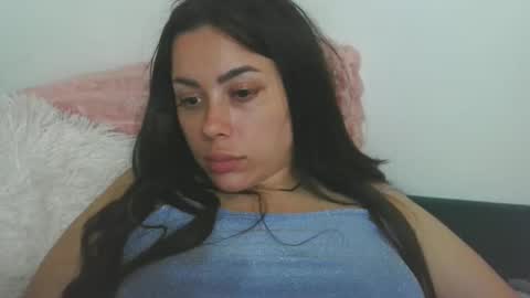 Snapshot of prettyjulliette chatting on 05.18.26 prettyjulliette online show from 05.18.26