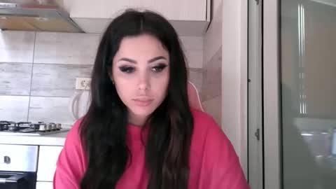 Snapshot of prettyjulliette chatting on 05.22.26 prettyjulliette online show from 05.22.26