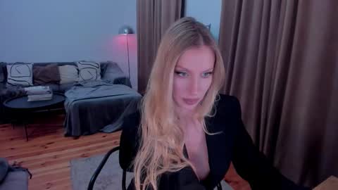 Eva online show from 01.18.26