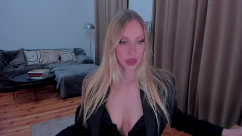 Eva online show from 05.17.26