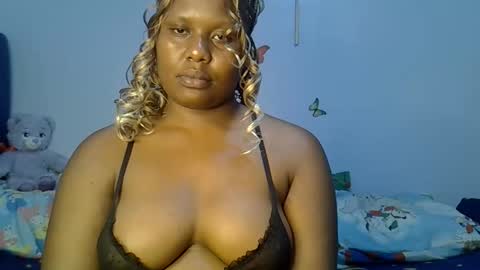 prettymel_ online show from 01.16.26