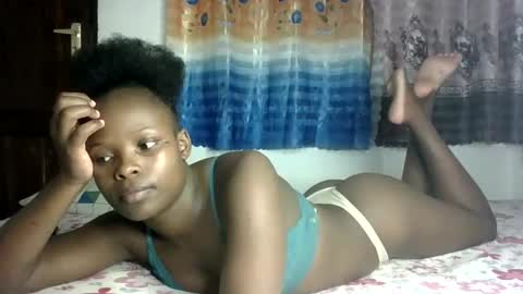 Melly online show from 02.05.25