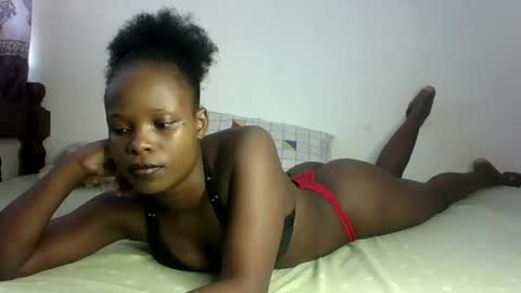 Melly online show from 02.08.25