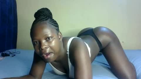 Melly online show from 10.07.25