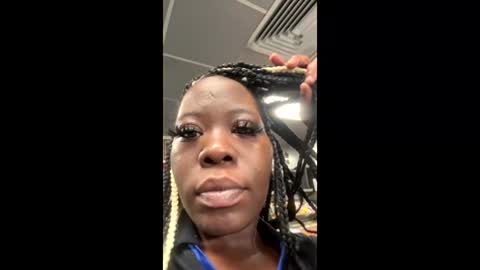 Snapshot of prettypinkpussy615 chatting on 03.02.26 prettypinkpussy615 online show from 03.02.26