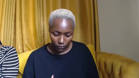 Snapshot of prettyquee chatting on 01.27.25 sasha online show from 01.27.25