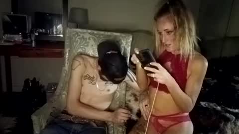 Snapshot of prettytoxic00 chatting on 12.23.24 Arianna Belle online show from 12.23.24