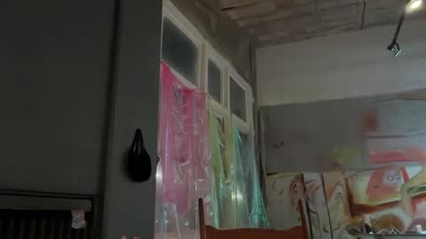 Snapshot of prettyunicorn555 chatting on 10.25.25 Dahlia online show from 10.25.25