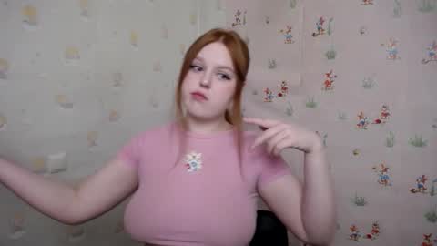 Snapshot of prettyvalerii_ chatting on 04.25.26 Valeri online show from 04.25.26