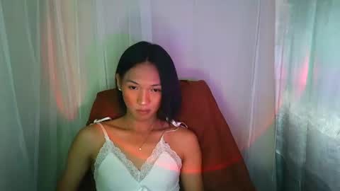 Snapshot of prettyvexana chatting on 10.17.25 Vexana online show from 10.17.25