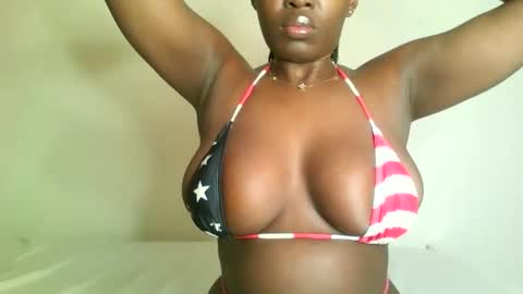 prettyvishy online show from 10.13.25