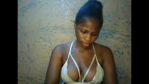 Snapshot of prettyxxpac chatting on 04.02.26 prettyxxpac online show from 04.02.26