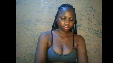 Snapshot of prettyxxpac chatting on 05.25.26 prettyxxpac online show from 05.25.26