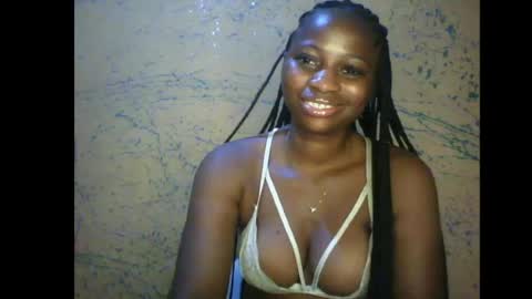 Snapshot of prettyxxpac chatting on 05.27.26 prettyxxpac online show from 05.27.26