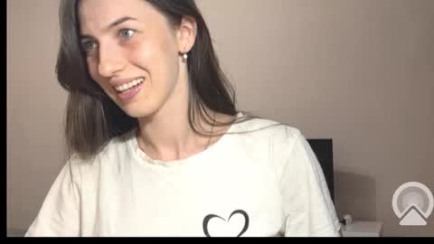 prettyyy_angel online show from 09.19.25