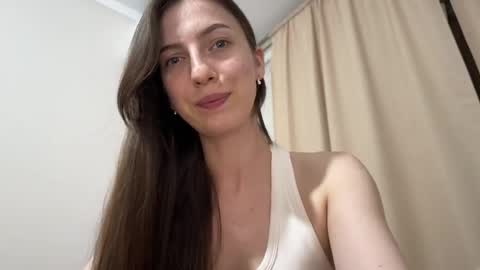 Snapshot of prettyyy_angel chatting on 06.01.26 prettyyy_angel online show from 06.01.26
