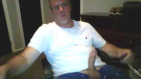 Snapshot of primetimeride chatting on 09.27.25 primetimeride online show from 09.27.25