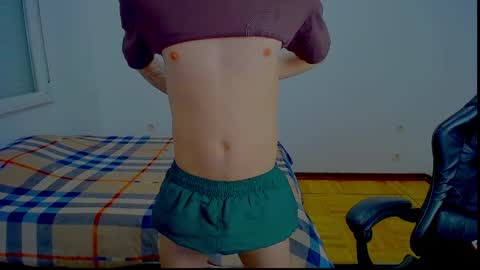 Snapshot of prince_carlos_xx chatting on 04.13.26 Carlos Reyes online show from 04.13.26