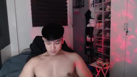 Snapshot of princeadrianx chatting on 06.16.26 Prince Adrian online show from 06.16.26