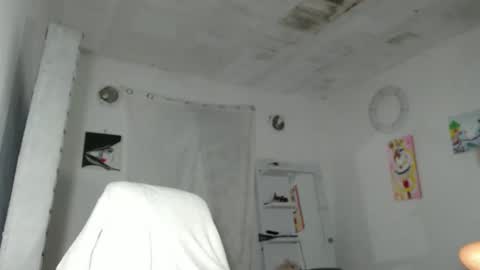 Snapshot of princes_ass111 chatting on 02.16.25 Chica Sexy Sexy Ass online show from 02.16.25