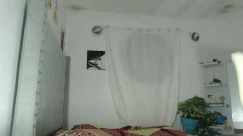Snapshot of princes_ass111 chatting on 03.08.25 Chica Sexy Sexy Ass online show from 03.08.25
