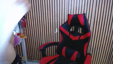 princes_henry online show from 02.02.25