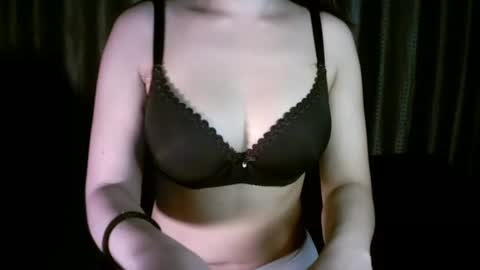 Snapshot of princess916446 chatting on 12.05.24   princess   online show from 12.05.24