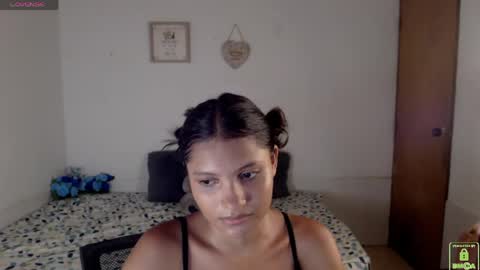 Snapshot of princess_an chatting on 05.20.26 An online show from 05.20.26