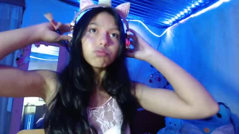  Elia  online show from 10.17.25