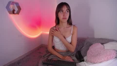 Emily online show from 09.22.25