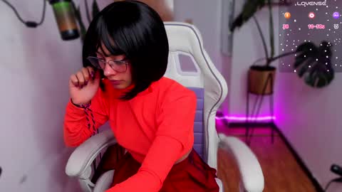 Snapshot of princess_kandy_ chatting on 12.10.24 evaaa new account Beth online show from 12.10.24